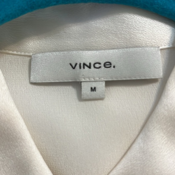 Silk short sleeve top - Picture 4 of 5